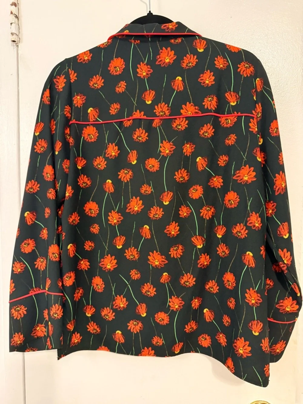 H&M Black Button-Down Top with Orange Floral Print - Picture 10 of 10